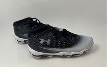 Load image into Gallery viewer, Under Armour Mens Spotlight Hammer Black White Lace-Up Football Cleats Size 10.5
