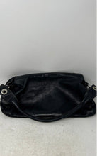 Load image into Gallery viewer, Prune Womens Black Leather Inner Zipped Pocket Single Strap Shoulder Bag
