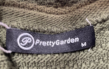 Load image into Gallery viewer, Pretty Garden Womens Green Sleeveless Button-Up Cardigan Sweater Size M With Tag
