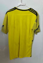 Load image into Gallery viewer, Mens Yellow Short Sleeve Colombia FC National Team Soccer Jersey Size Large
