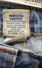 Load image into Gallery viewer, True Religion Womens Blue Medium Wash Pockets Denim Straight Leg Jeans Size 28
