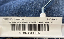 Load image into Gallery viewer, Aeropostale Womens Blue Bayla Denim Skinny Cropped Jeans Pants Size 6
