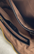 Load image into Gallery viewer, Evve New York Milano Womens Black Leather Inner Pocket Shoulder Handbag
