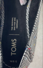 Load image into Gallery viewer, Toms Womens Kelli 10014170 Black White Houndstooth Slip-On Flats Size 8.5 W/ Tag
