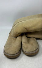 Load image into Gallery viewer, UGG Womens Classic Tall Beige Round Toe Pull-On Snow Boots Size 9
