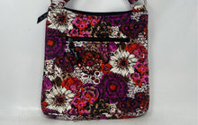 Load image into Gallery viewer, Vera Bradley Womens Multicolor Floral Print Zipper Travel Shoulder Purse
