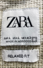 Load image into Gallery viewer, Zara Mens Beige White Striped Print Relaxed Fit Button-Up Shirt Size L
