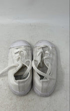 Load image into Gallery viewer, Converse Baby Boys Chuck Taylor All Star OX 716828F White Sneakers Shoes Size 10
