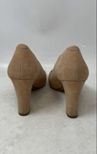 Load image into Gallery viewer, Franco Sarto Womens Beige Leather Slip-On Pointed Toe Block Pump Heels Size 6M
