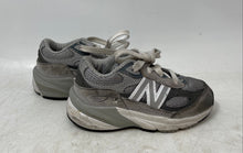 Load image into Gallery viewer, New Balance Kids 990 V6 IC990GL6 Gray Low Top Lace-Up Sneaker Shoes Size 6M

