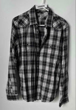 Load image into Gallery viewer, Express Mens Black White Plaid Long Sleeve Dress Shirt Size M 15-15.5
