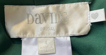 Load image into Gallery viewer, David's Bridal Womens Green Lounced Crinkle Spaghetti Strap Maxi Dress Size 4
