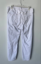 Load image into Gallery viewer, Gap Womens White Pockets Stretch Denim Curvy Legging Jeans Pants Size 31
