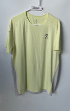 Load image into Gallery viewer, On Clouds Mens Yellow Gray Colorblock Short Sleeve Crew Neck T-Shirt Size L
