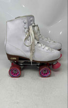 Load image into Gallery viewer, Chicago Womens White Classic High Top Lace-Up Quad Roller Skates Size 9
