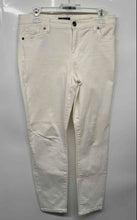 Load image into Gallery viewer, Buffalo David Bitton Womens White Aubrey Mid-Rise Ankle Jeans Pants Size 10/30
