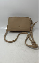 Load image into Gallery viewer, Izzy &amp; Ali Womens Beige Pebbled Leather Zipper Adjustable Strap Crossbody Bag
