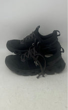 Load image into Gallery viewer, On Boys Cloudswift 4 Black Lace-Up Low Top Round Toe Running Shoes Size 4.5
