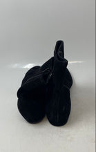 Load image into Gallery viewer, Italeau Womens Black Suede Round Toe Side Zip Ankle Booties Size EU 39
