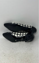 Load image into Gallery viewer, Bruno Magli Womens White &amp; Black Striking Windowpane Grid Pump Heels Size 40
