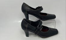 Load image into Gallery viewer, Aerosoles Womens Black Leather Square Toe Mary Jane Heels Size 5.5B
