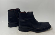 Load image into Gallery viewer, Calderone Mens Black Leather Square Toe Side Zipper Ankle Boots Size EUR 41
