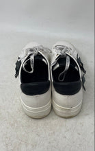 Load image into Gallery viewer, Karl Lagerfeld Womens Crete White Round Toe Lace-Up Sneakers Shoes Size 7 M
