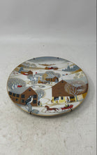 Load image into Gallery viewer, Betsey Bates Wall Decorative 1981 World Book Annual Christmas Collector Plate
