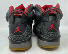 Load image into Gallery viewer, Authentic Nike Mens Jordan Son of Mars Black Red Sneaker Shoes Size 11.5 Damaged
