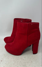 Load image into Gallery viewer, Dream Pairs Womens Red Faux Suede Platform Block Heel Ankle Boots Size 8
