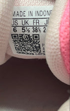 Load image into Gallery viewer, Adidas Mens Breaknet Pink White Low Top Lace-Up Sneakers Shoes Size 6
