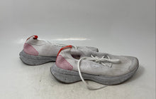 Load image into Gallery viewer, Lacoste Womens Run Spin Eco Gray Pink Lace-Up Sneakers Shoes Size 7
