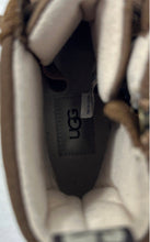 Load image into Gallery viewer, UGG Kids Robley Weather Brown Suede Round Toe Lace-Up Ankle Boots Size 1
