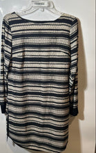 Load image into Gallery viewer, Armani Exchange Womens Black &amp; White Striped Long Sleeve Shift Dress Size 8
