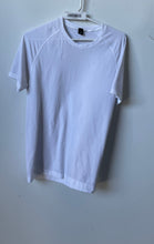 Load image into Gallery viewer, Lululemon Mens Metal Vent Tech White Short Sleeve Crew Neck T-Shirt Size Small
