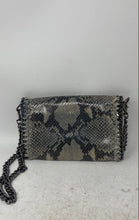 Load image into Gallery viewer, Borse In Pelle Womens Multicolor Animal Print Leather Chain Strap Crossbody Bag
