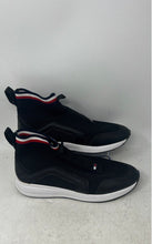 Load image into Gallery viewer, Tommy Hilfiger Womens Rascos Black Pull-On Mid Top Sneaker Shoes Size 7
