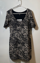 Load image into Gallery viewer, H&amp;M Womens Black White Spotted Short Sleeve Round Neck Pullover Sheath Dress S
