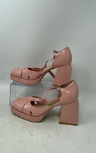 Load image into Gallery viewer, GB Womens Pink Patent Leather Square Toe Block Platform Heels Size 7.5M
