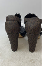Load image into Gallery viewer, Michael Kors Womens Berkley Black Brown Signature Print T-Strap Sandals Size 11M
