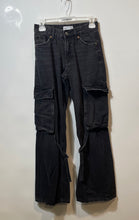 Load image into Gallery viewer, Zara Womens Black Denim Mid Rise Dark Wash Cargo Pockets Wide-Leg Jeans Size 0
