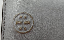 Load image into Gallery viewer, Authentic Tory Burch Womens Gray Diamond-Quilted Card Wallet Worn Damaged
