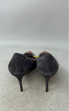 Load image into Gallery viewer, J. Crew Womens Elsie Gray Leather Pointed Toe Stiletto Pump Heels Size 9

