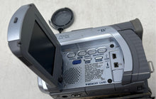Load image into Gallery viewer, JVC Model GR-D70U 16x Optical Zoom MiniDV Digital Video Camera Not Tested
