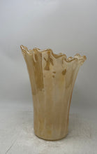 Load image into Gallery viewer, Murano Gold Peach Glass Home Decorative Swirl Pattern Flower Vase Collectible
