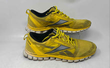 Load image into Gallery viewer, Reebok Mens Realflex Speed J90582 Yellow Black Lace-Up Sneakers Shoes Size 11
