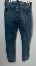 Load image into Gallery viewer, Express Womens Blue Denim Stretch Mid-Rise Ankle Legging Jeans Size 0S
