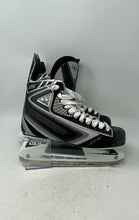 Load image into Gallery viewer, CCM Mens Multicolor Flexible Fit Winter Sports Lace-Up Ice Skates Size 9E
