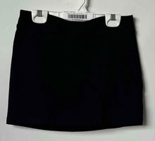 Load image into Gallery viewer, Forever 21 Womens Black Pull On Stretch Mid Rise Mini Skort Size Small
