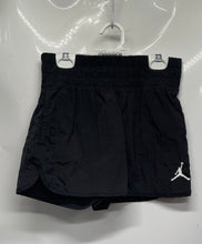 Load image into Gallery viewer, Jordan Girls Black Jumpman High Flying Lemonade Stand Athletic Shorts Size Large
